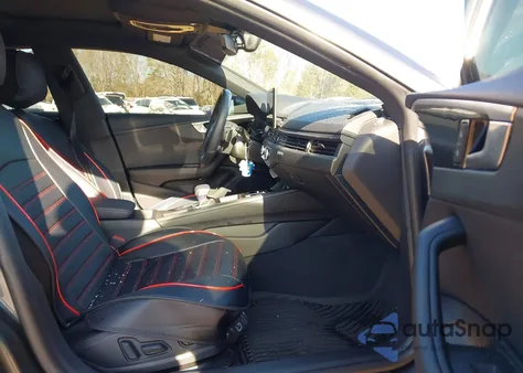 2024 Audi A5 Sportback Premium 45 Tfsi S Line Quattro S Tronic z USA, uszkodzony, nr VIN WAUDACF50RA058567